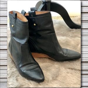 FRYE Sunny Women's Short Wedge Harness Boot 7.5